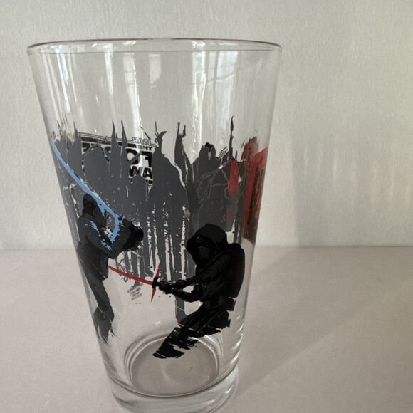 Star Wars Force Awakens PINT GLASS...Alamo Promo Collectible - Picture 6 of 16